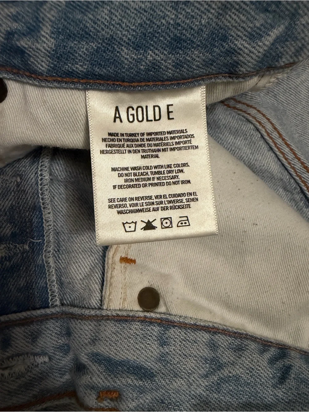 AGOLDE Los Angeles Premium Distressed Denim Shorts Size 28